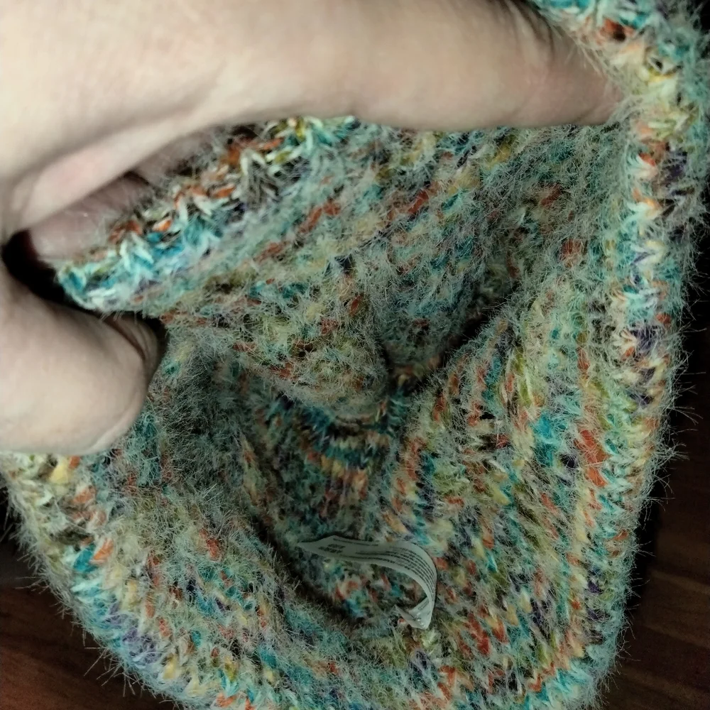 Urban Outfitters space dye knit beanie - Picture 3 of 7